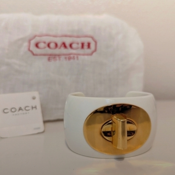 Coach Deadstock White Ceramic And Gold Turnlock Bangle Nwt - Picture 1 of 4
